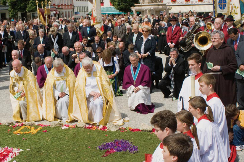 alex fischer, fotograf, darmstadt, vordiplom, fronleichnam, alt oetting, alt tting, kirche, prozession